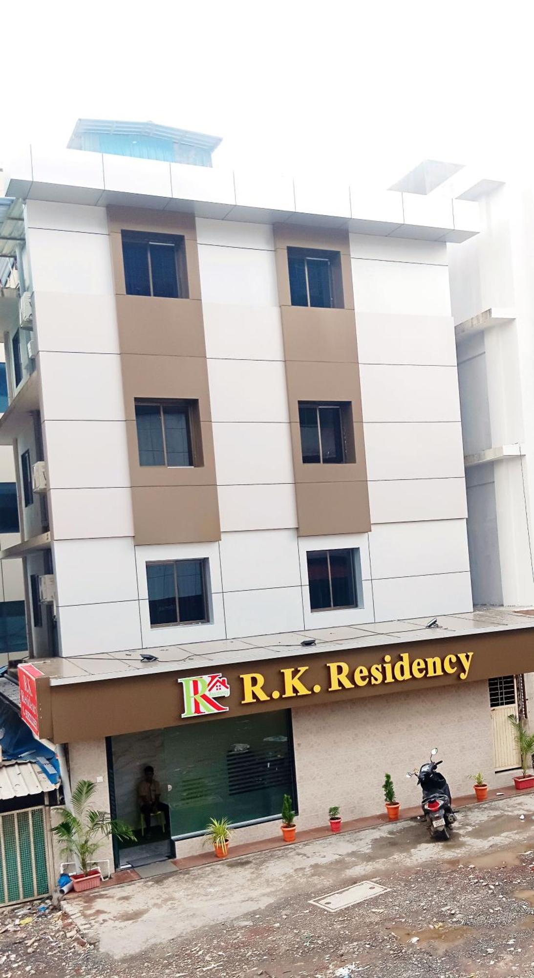 Отель R K Residency Mahape Нави Мумбаи Экстерьер фото